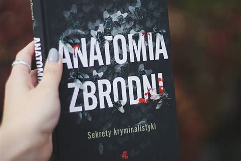  Suspense: Sekrety Zbrodni Wojennych i Oszałamiająca Gra Aktorska w Czarno-Białym Świecie